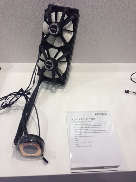 Antec_Kuhler1250_zps871b1347.jpg