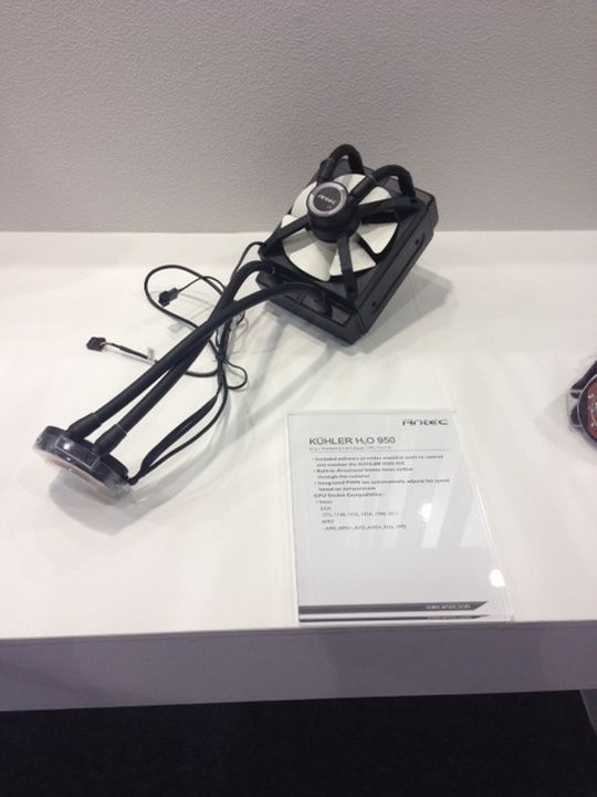 Antec_Kuhler950_zpsef088012.jpg