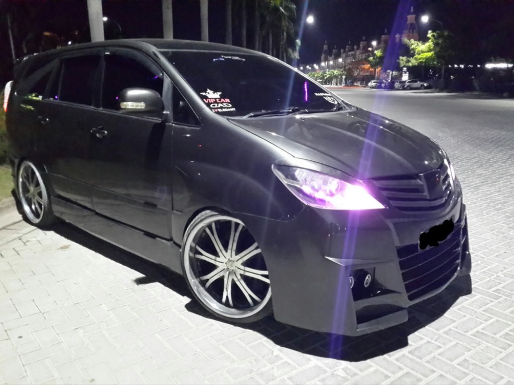 Bekas JUAL BODYKIT FENDER VELG ADAPTOR CUSTOM KIJANG INNOVA MURAH Bekas JUAL BODYKIT FENDER VELG ADAPTOR CUSTOM KIJANG INNOVA MURAH