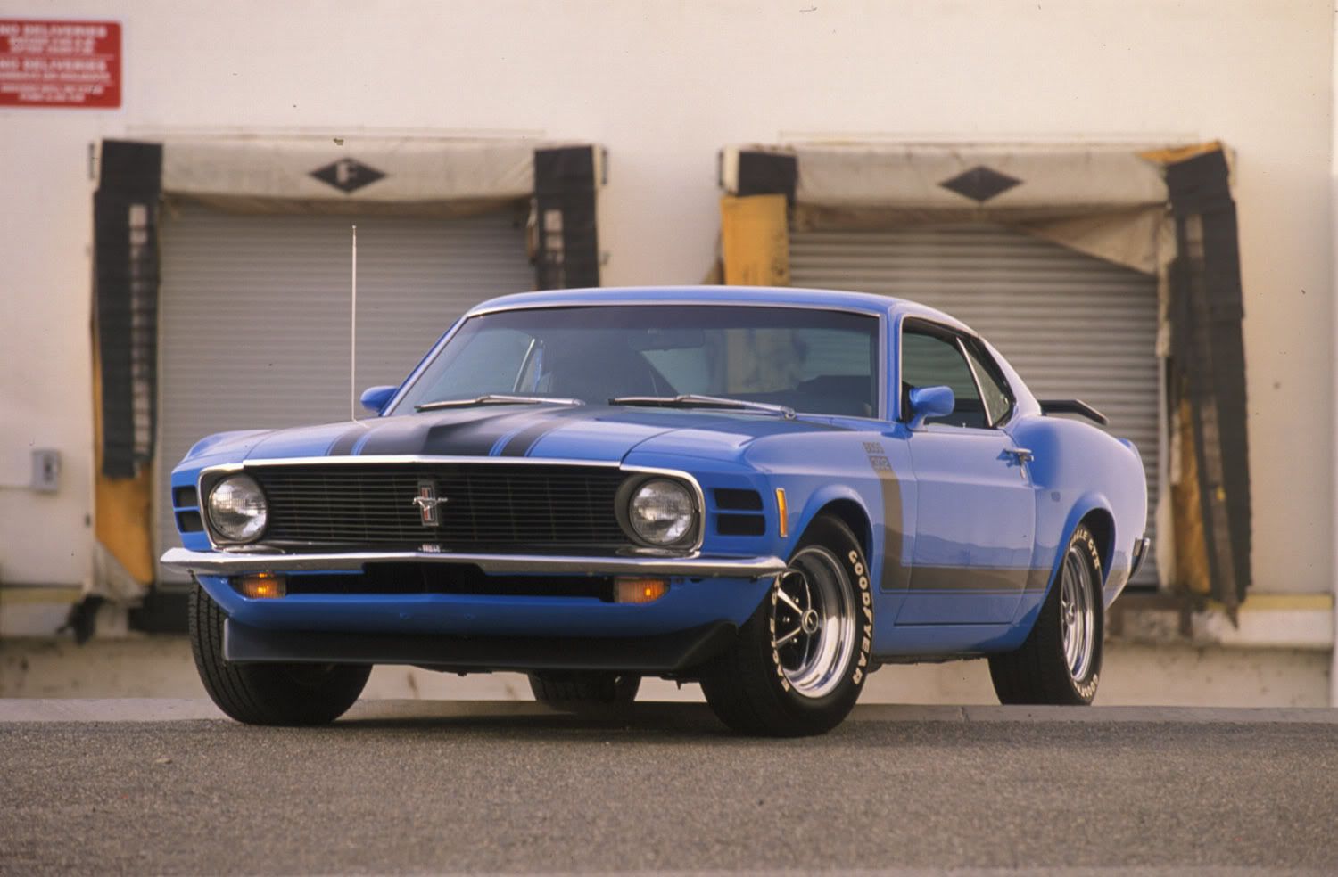 1970-ford-mustang-boss-302-02.jpg