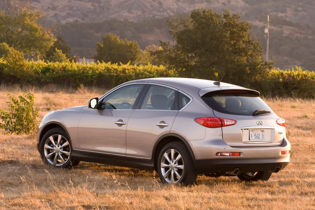 2009-infiniti-ex35-07.jpg