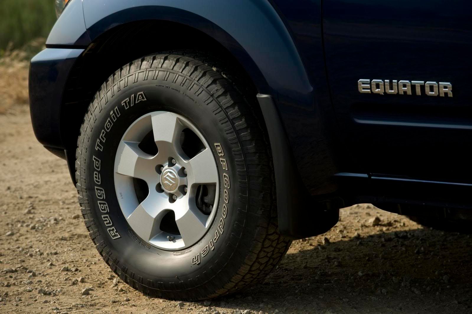 2009_suzuki_equator_024.jpg