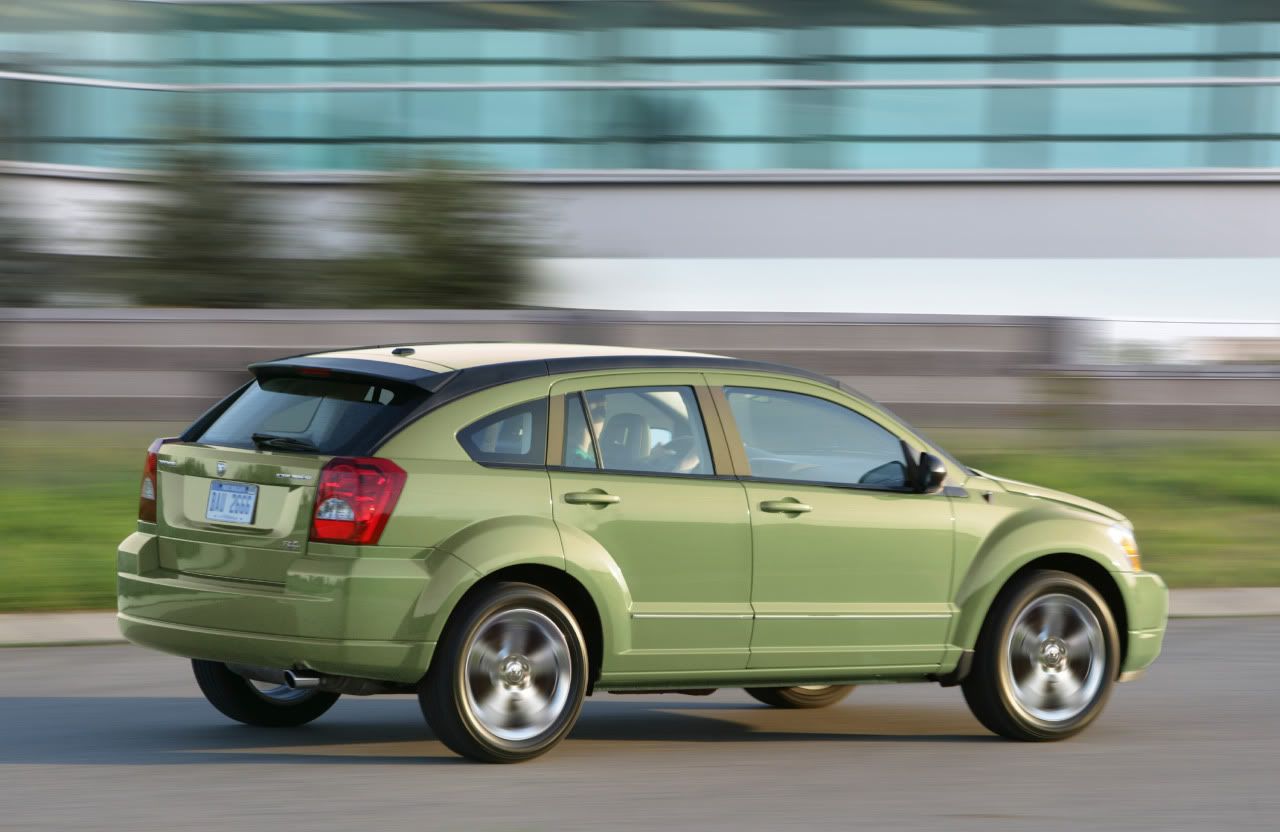 2010-dodge-caliber-r-t-04.jpg