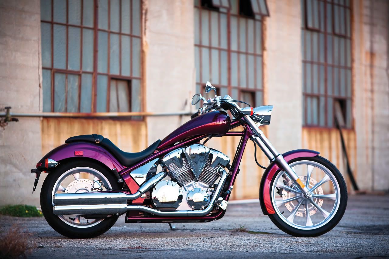 2010-honda-fury-07.jpg