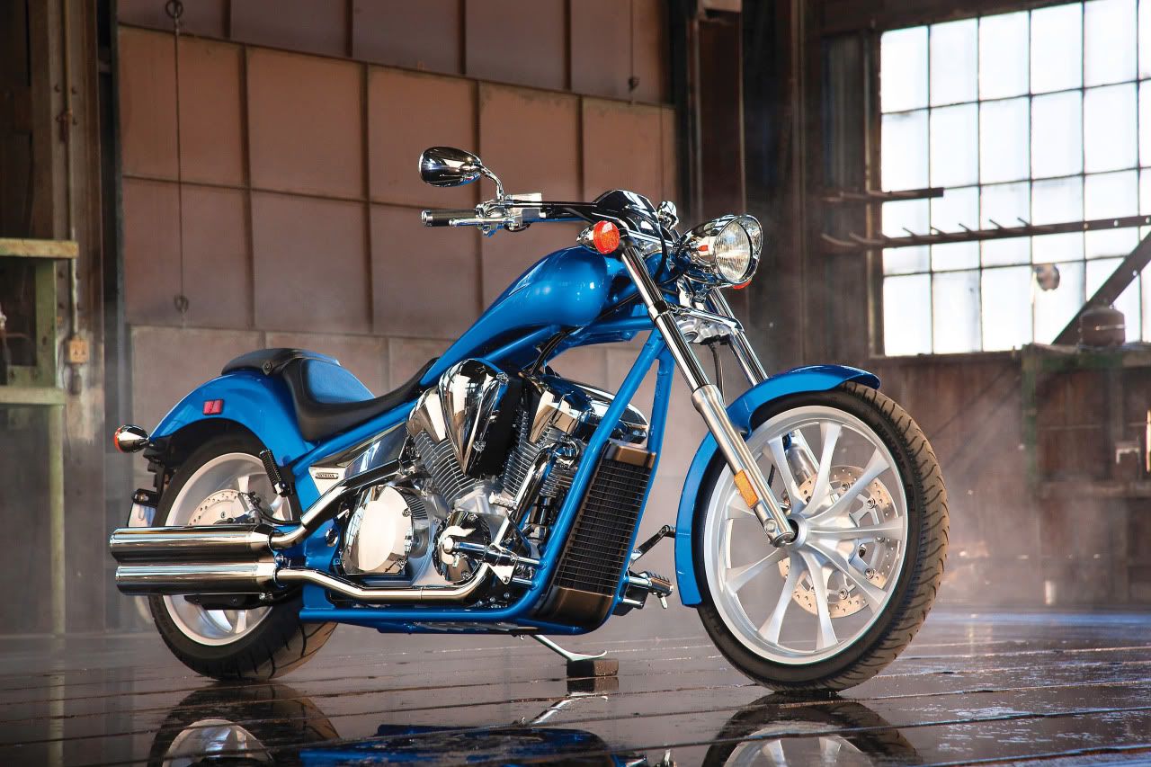 2010-honda-fury-15.jpg