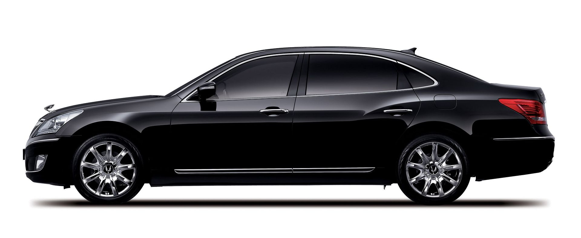 2010-hyundai-equus-04.jpg