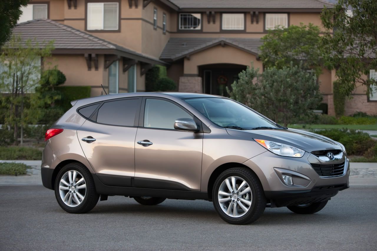 2010-hyundai-tucson-07.jpg