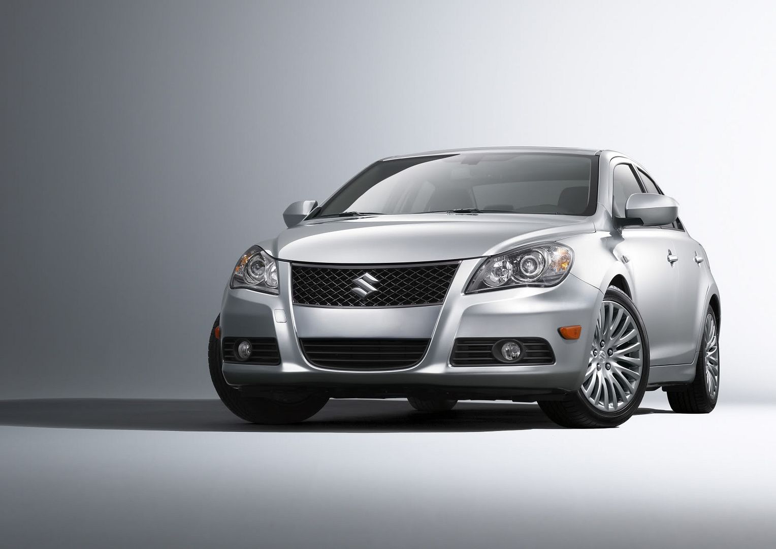 2010-suzuki-kizashi-sedan-11.jpg