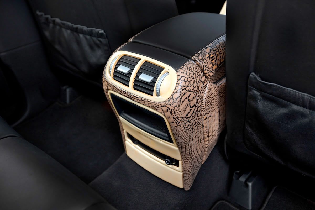 955-cayenne-by-mansory-32.jpg
