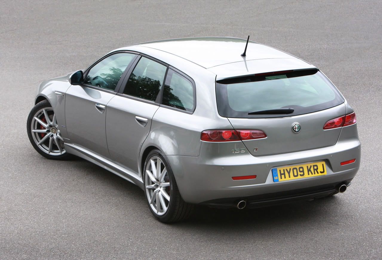 alfa-159-ti-sportwagon-05.jpg