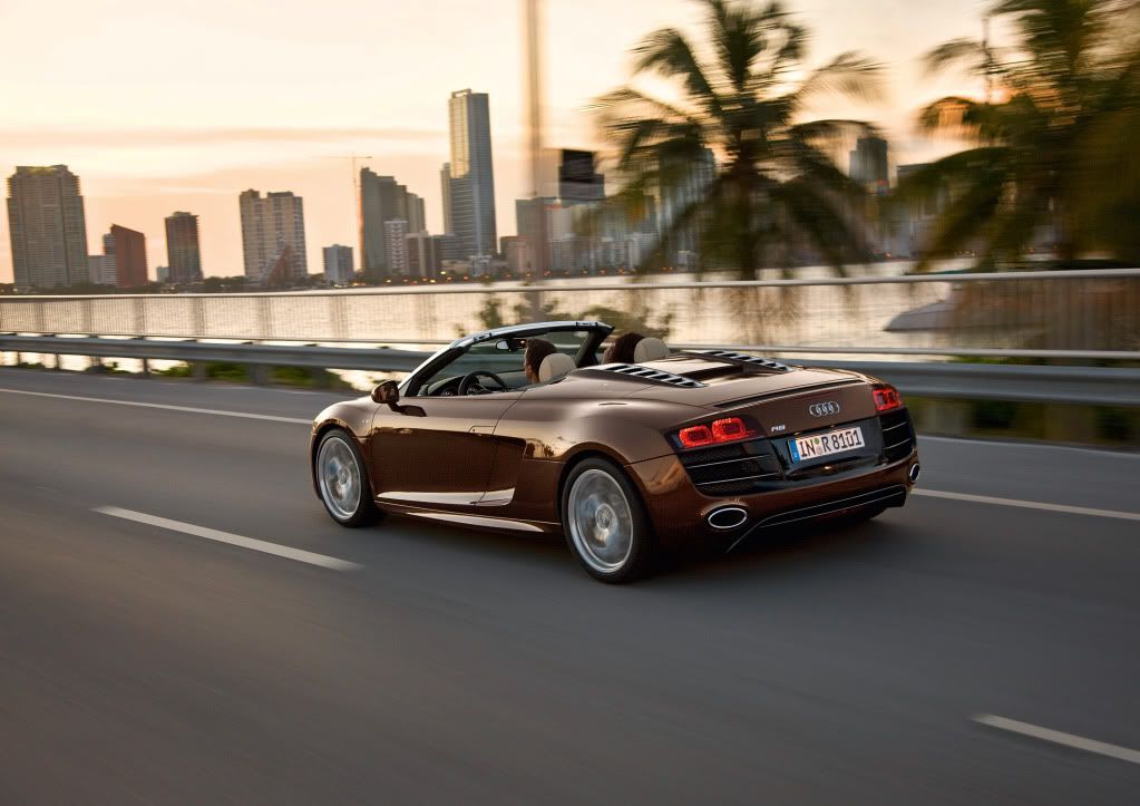 audi-r8-spyder-31.jpg