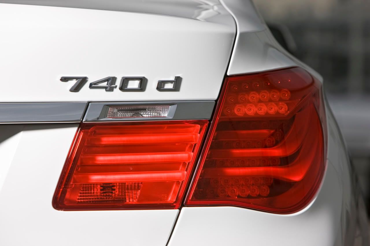 bmw-7-series-740d-02.jpg