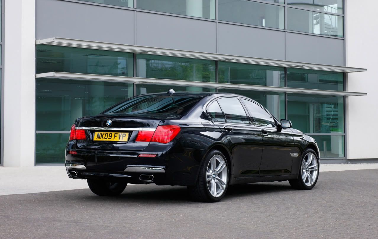 bmw-740d-m-sport-03.jpg