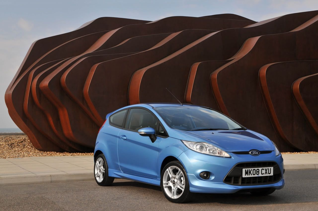 ford-fiesta-zetec-s_03.jpg