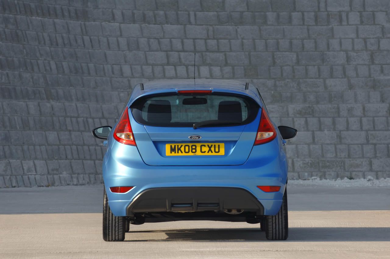 ford-fiesta-zetec-s_09.jpg