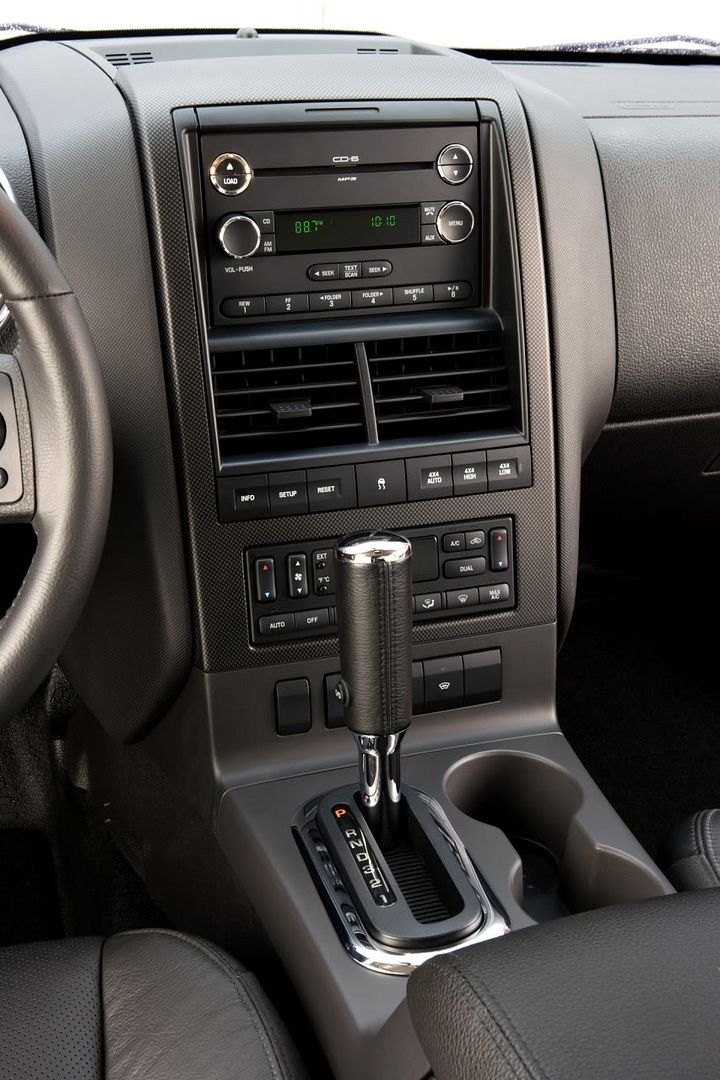 ford-sport-trac-adrenalin-2008-25.jpg