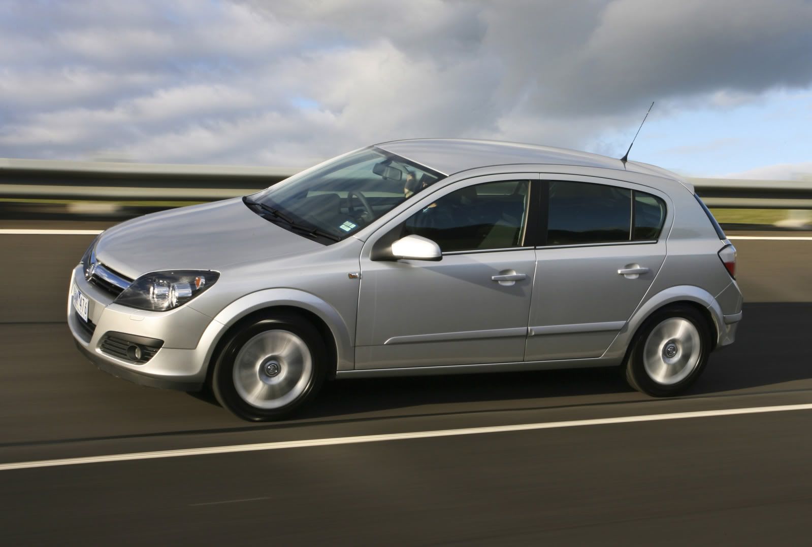 holden-astra-cdti-diesel-12.jpg
