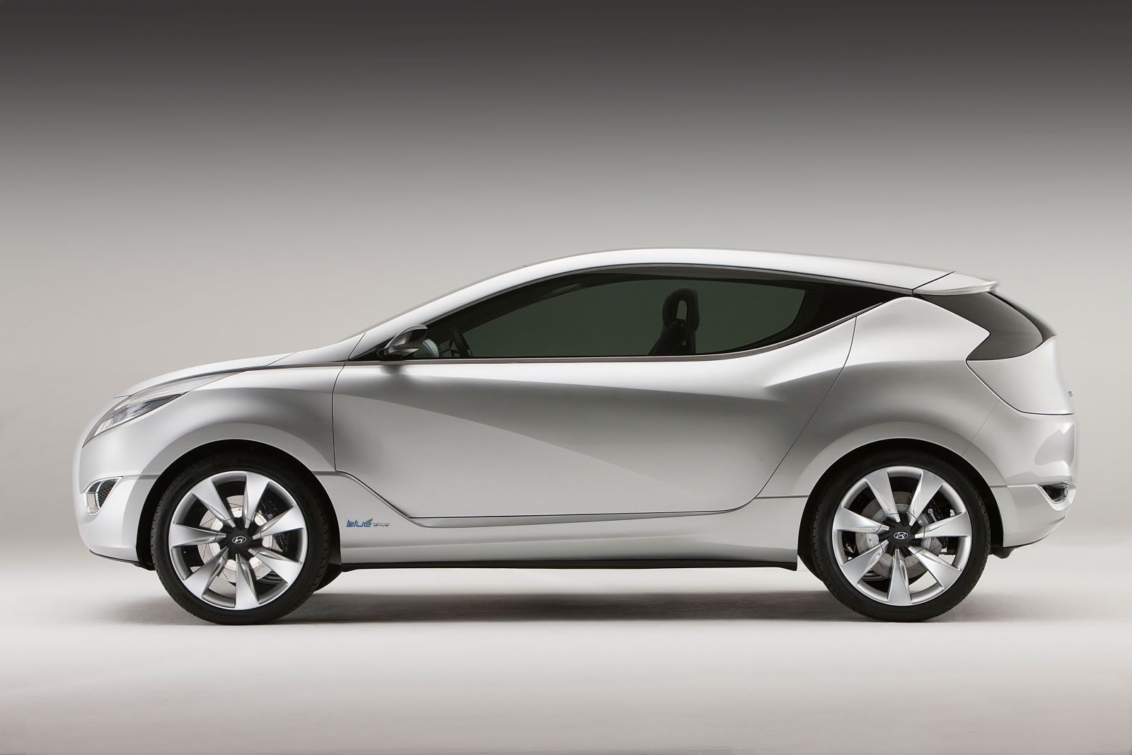 hyundai-nuvis-concept-02.jpg