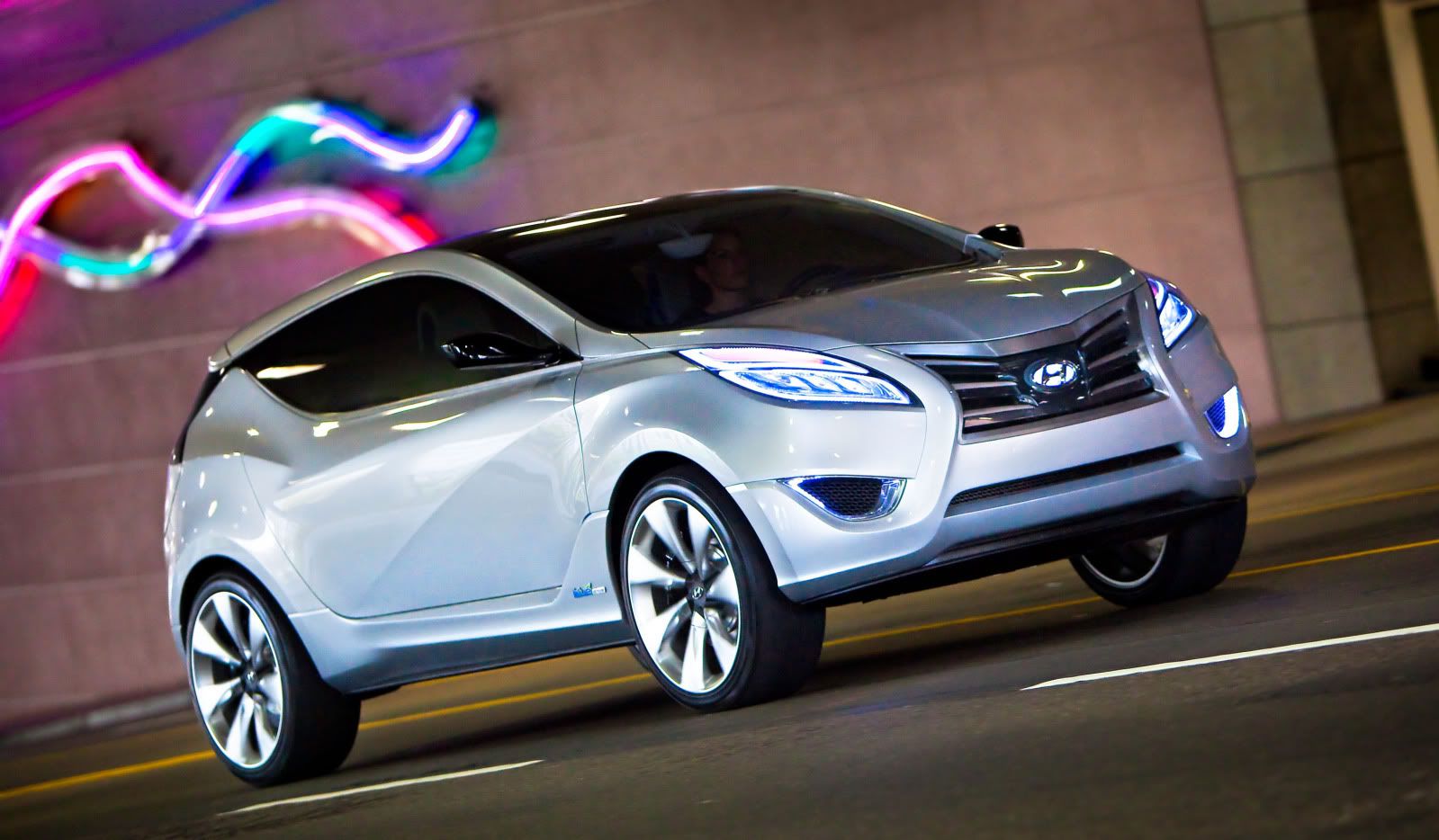 hyundai-nuvis-concept-20.jpg