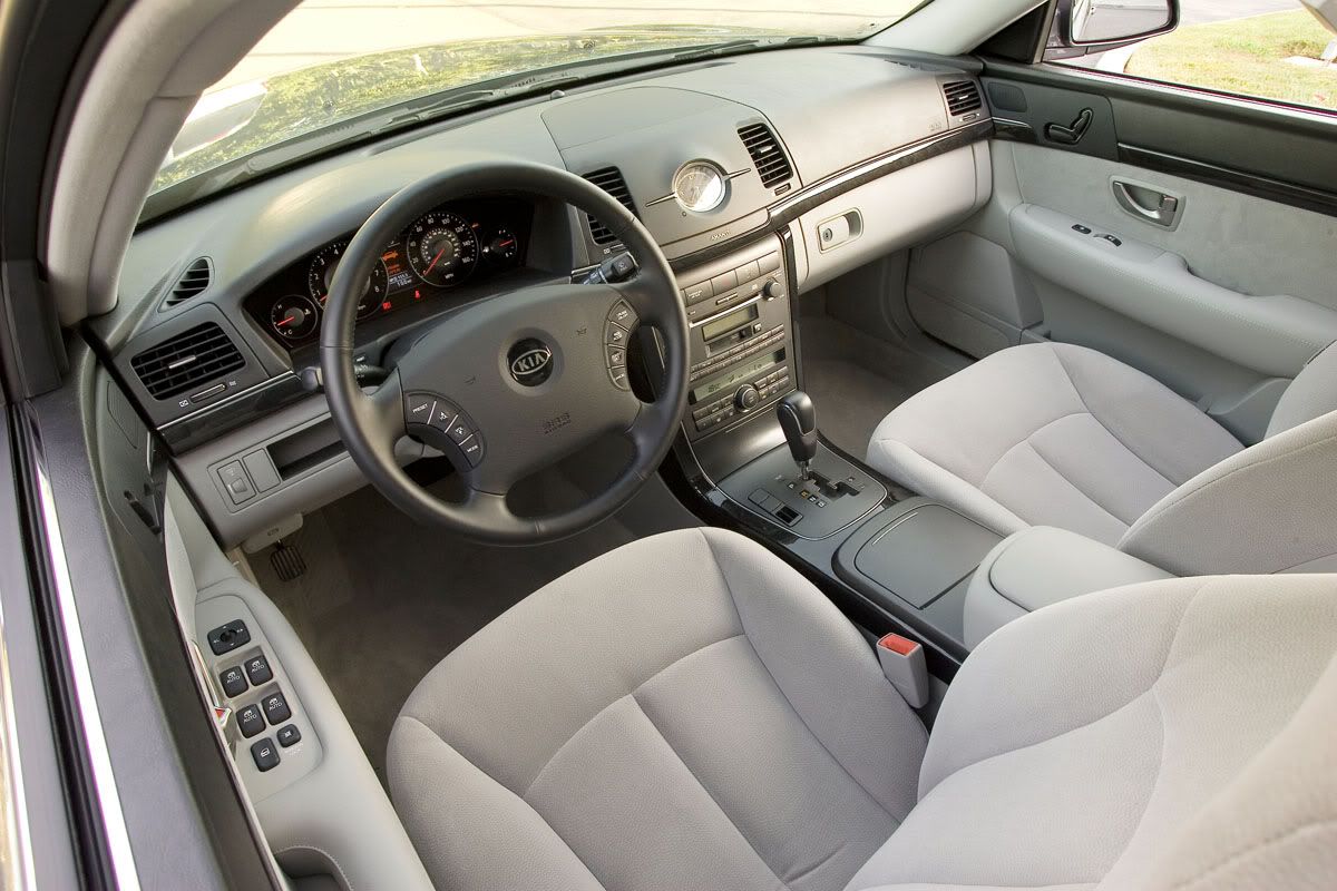 kia-amanti_04.jpg