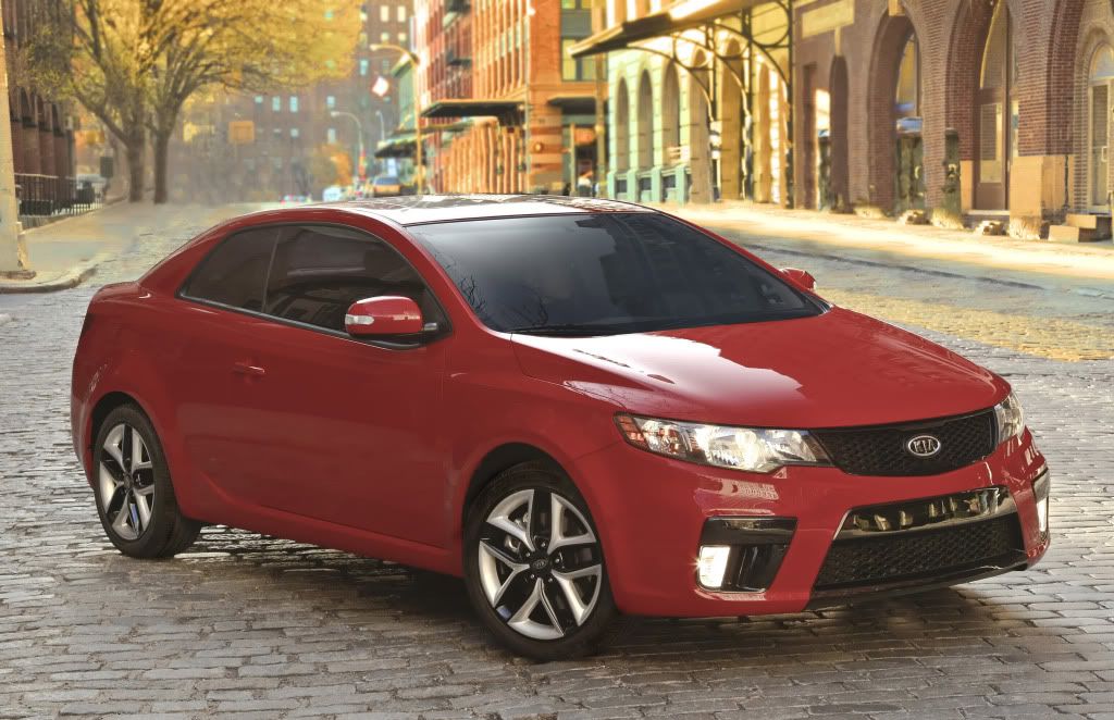 kia-forte-koup-2010-07.jpg