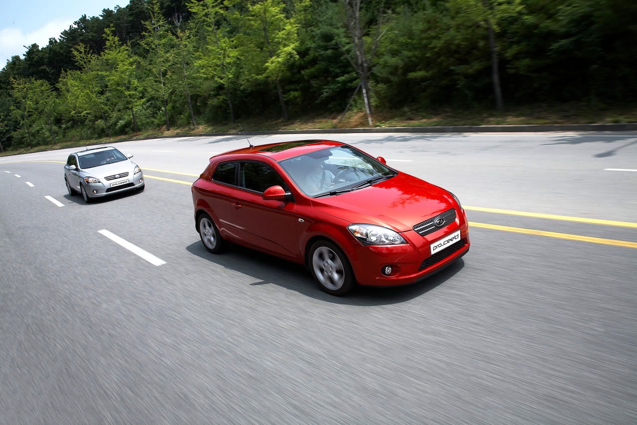 kia-pro_ceed-04.jpg