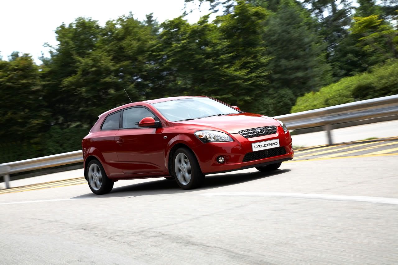 kia-pro_ceed-05.jpg