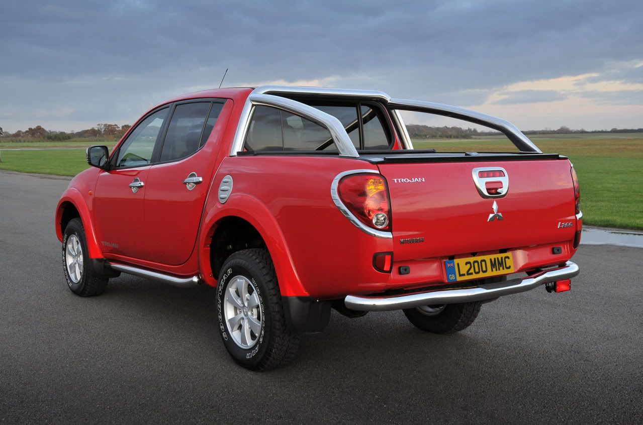 mitsubishi-l200-trojan-02.jpg