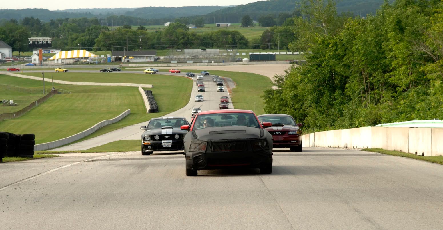 new-2010-ford-mustang_004.jpg