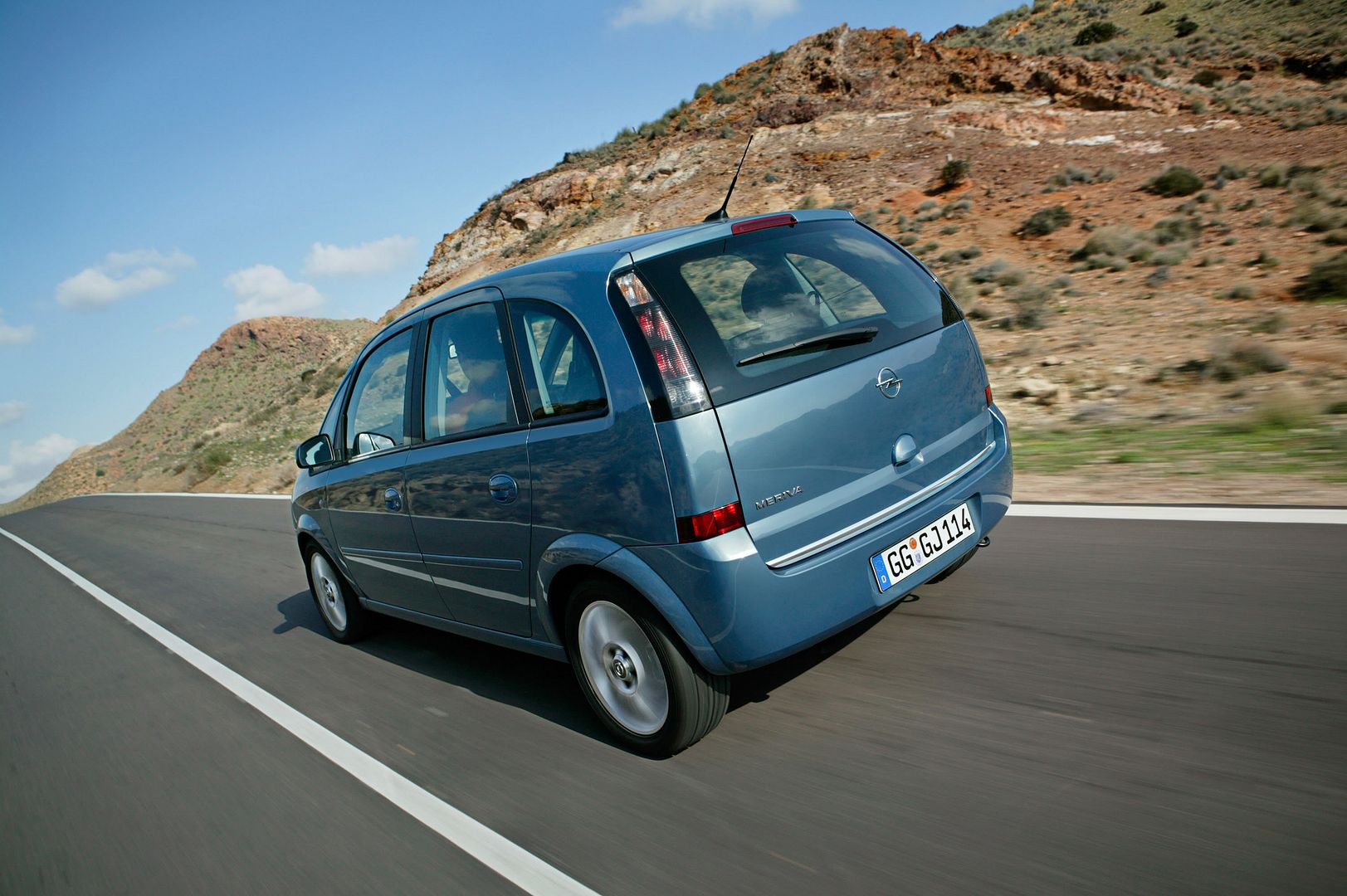 opel-meriva-12.jpg