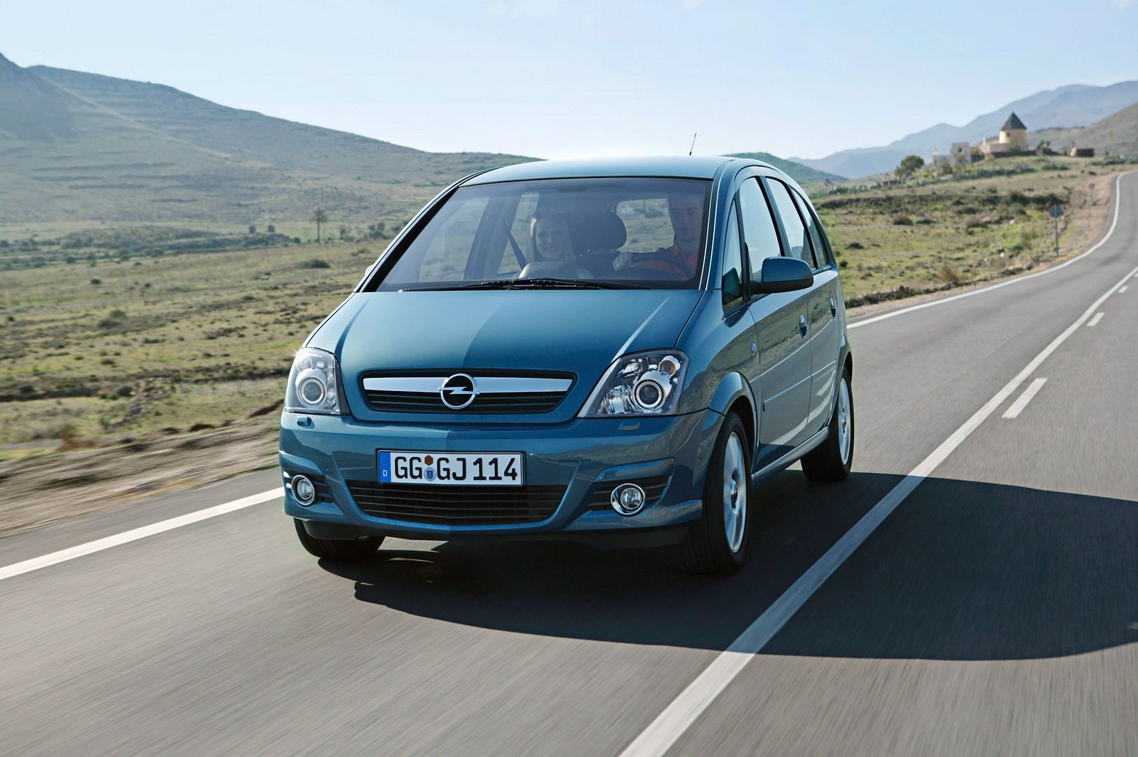 opel-meriva-14.jpg