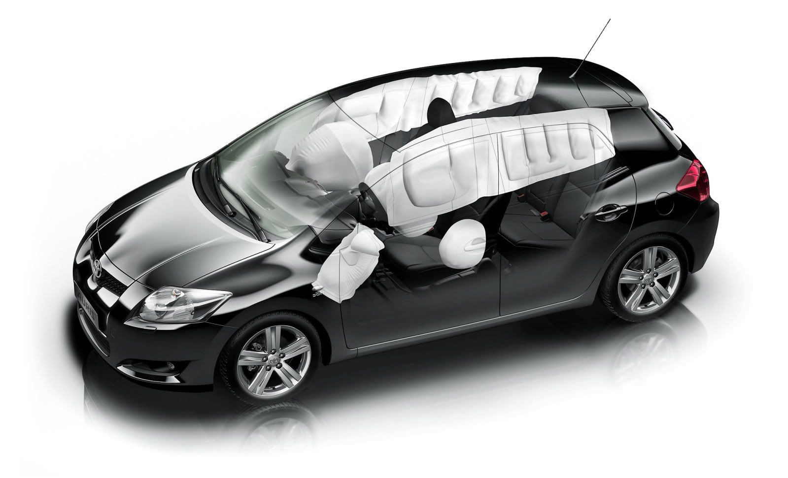 toyota-auris-airbags.jpg