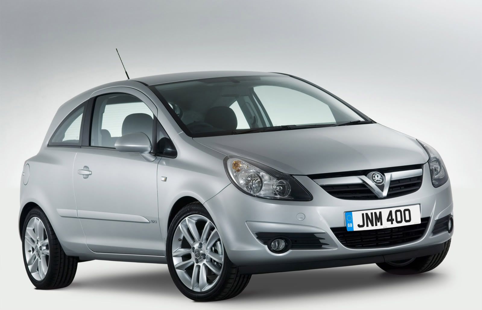vauxhall-corsa-03.jpg