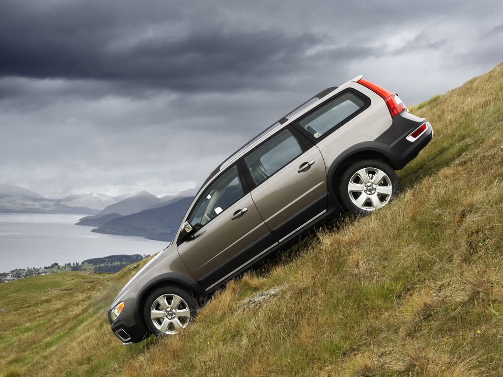 volvo-xc70-07.jpg