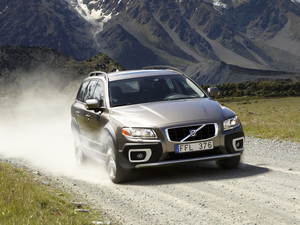volvo-xc70-08.jpg