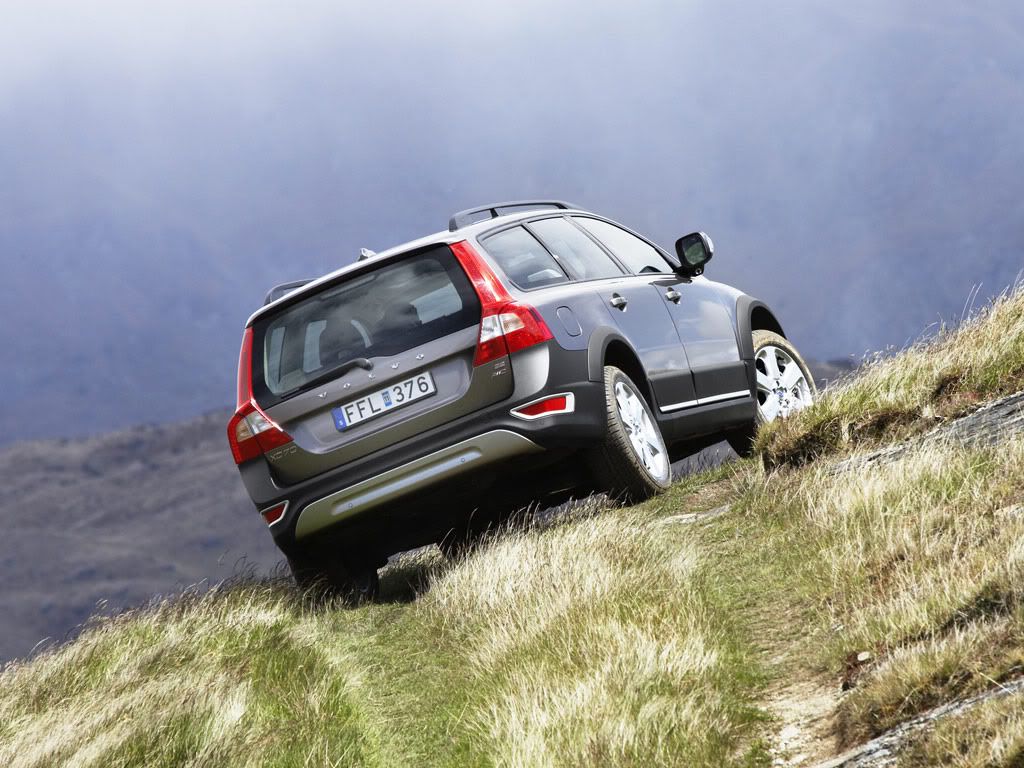 volvo-xc70-10.jpg