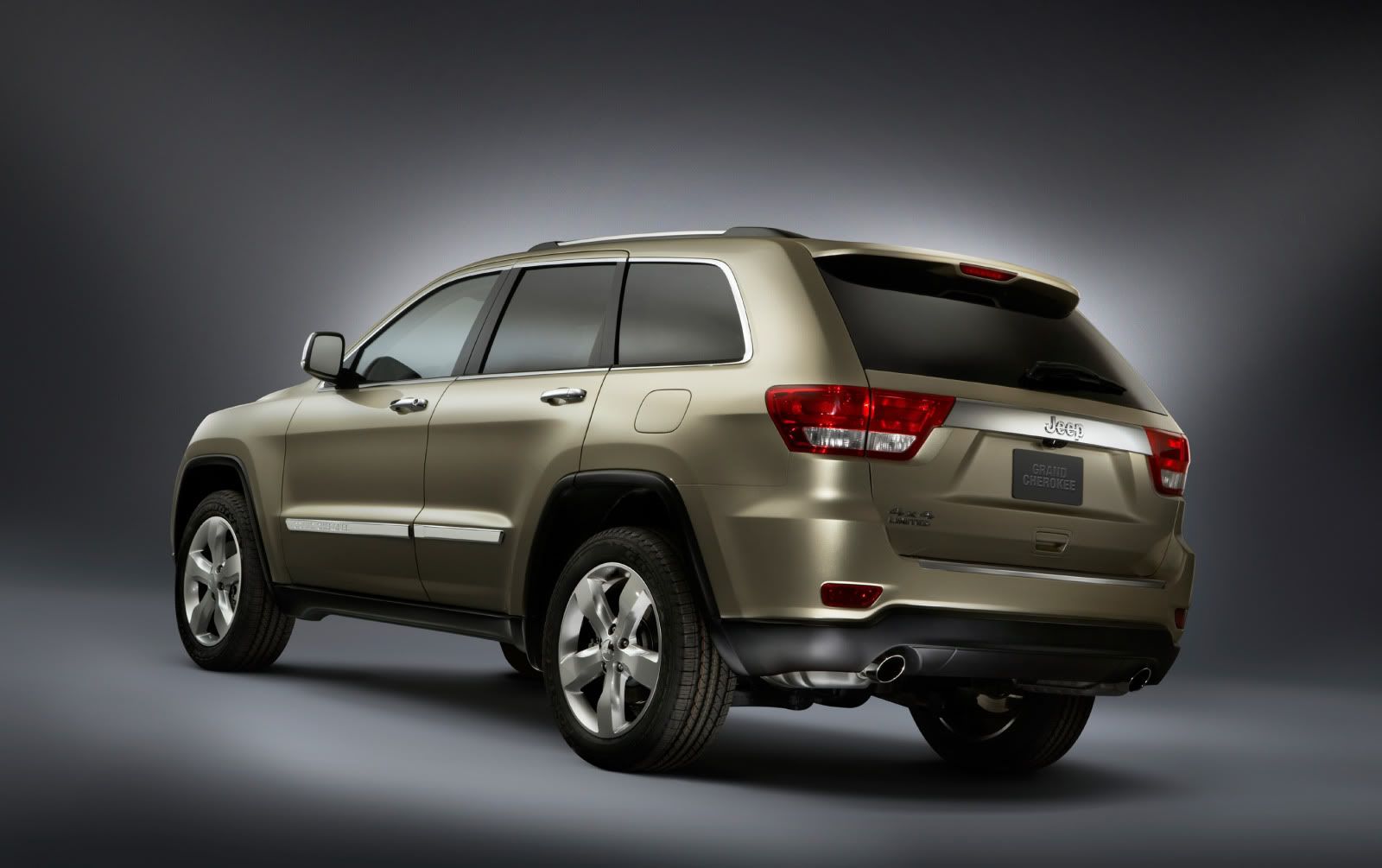 2011-jeep-grand-cherokee-limited-07.jpg