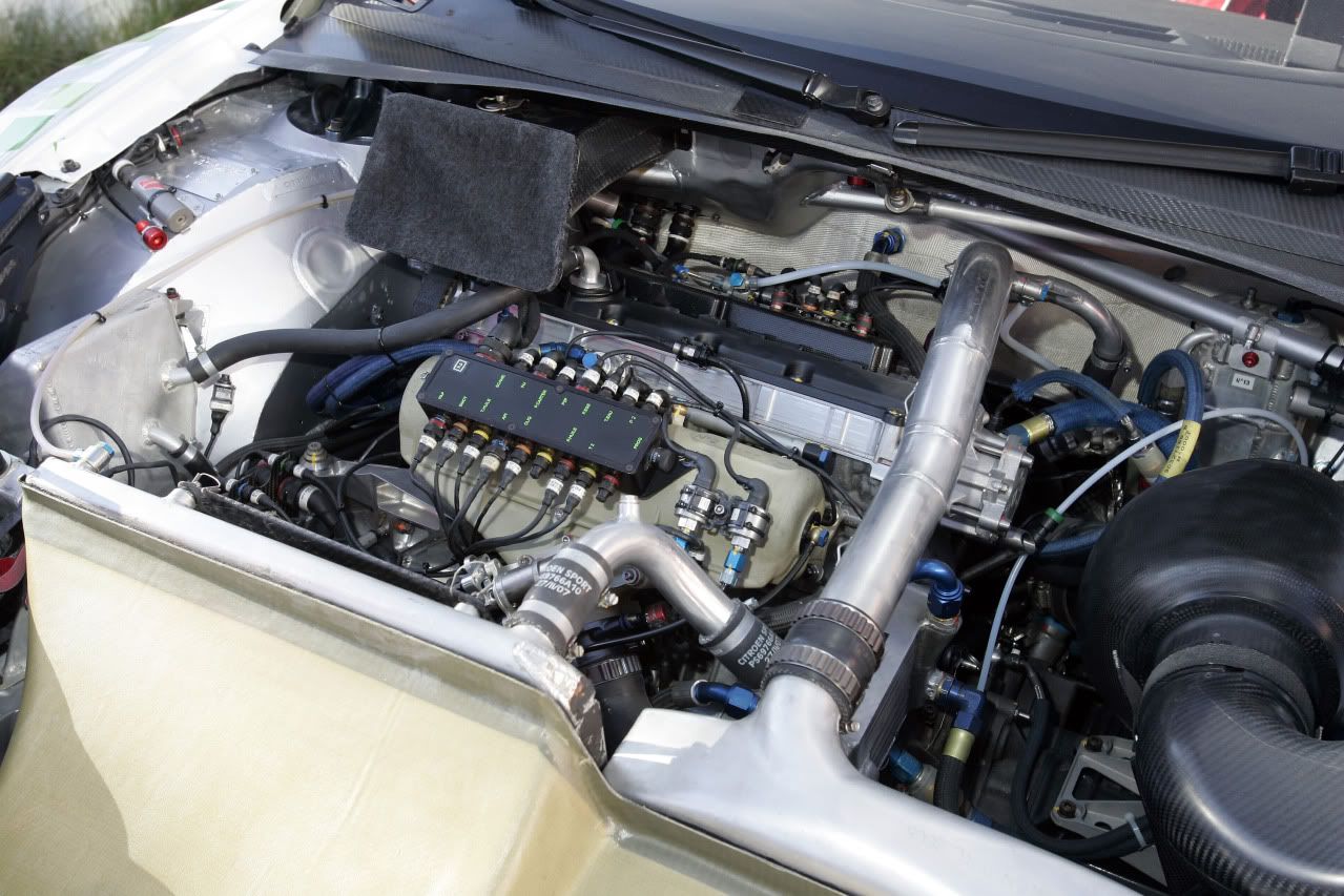 citroen-c4-wrc-hybrid4-10.jpg
