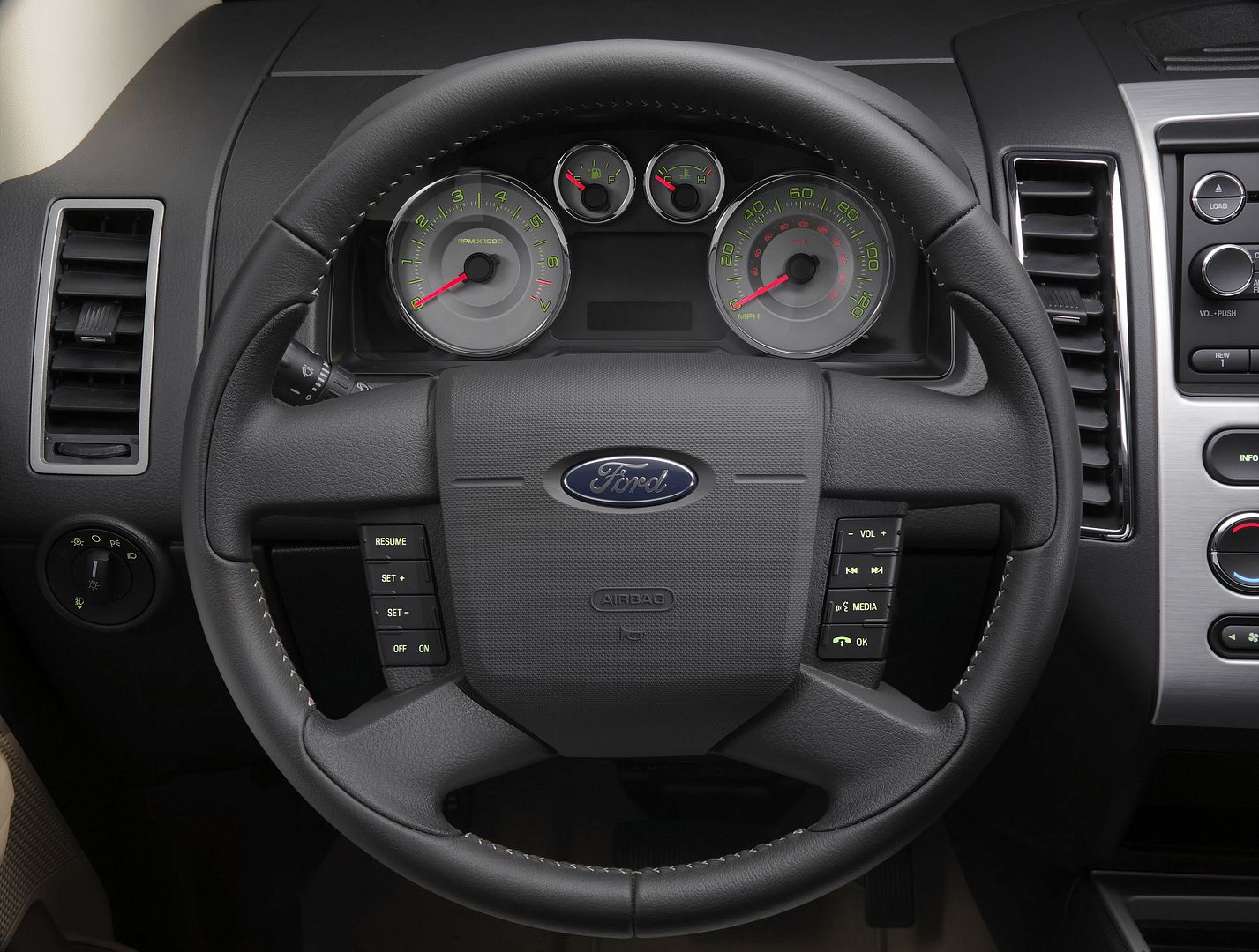 ford-edge-2009-11.jpg
