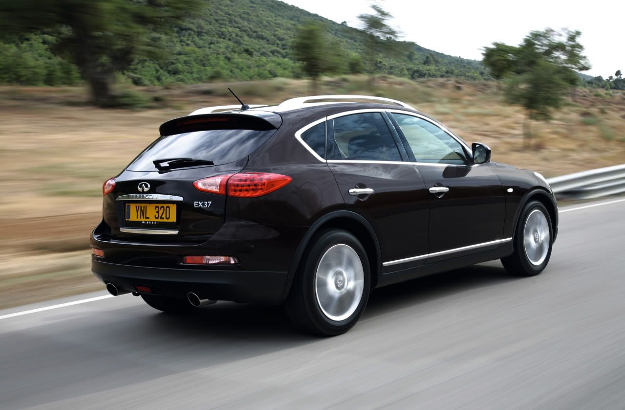 infiniti-ex37-08.jpg