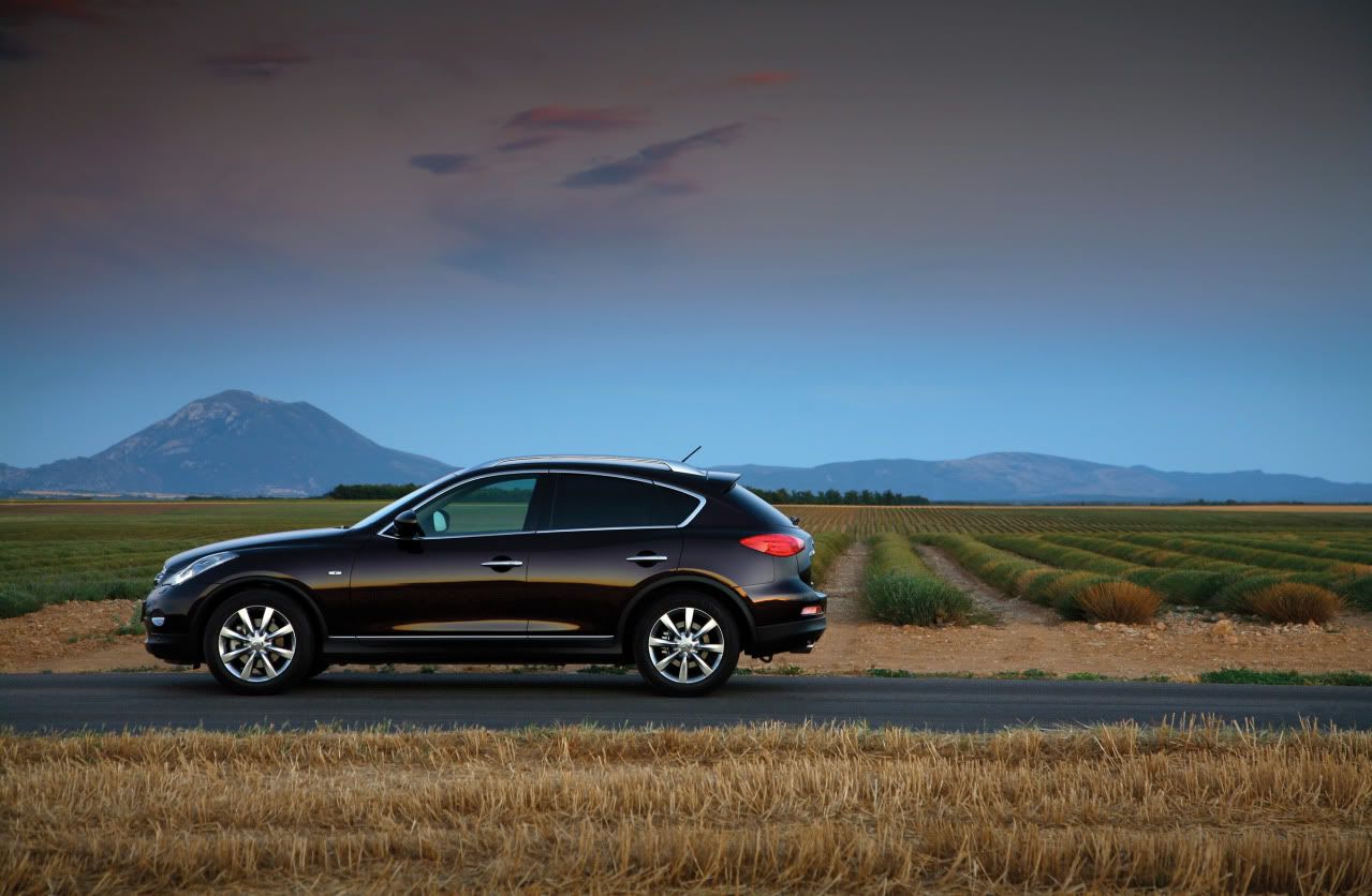infiniti-ex37-12.jpg