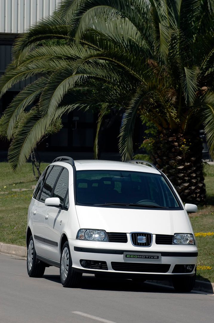 seat-alhambra-ecomotive-03.jpg