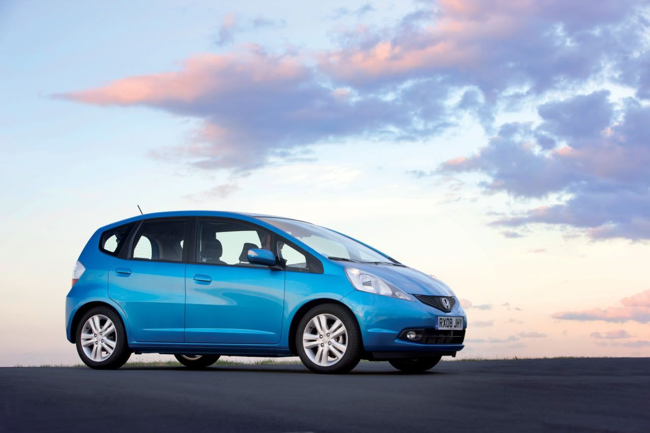 honda-jazz-2008-03.jpg