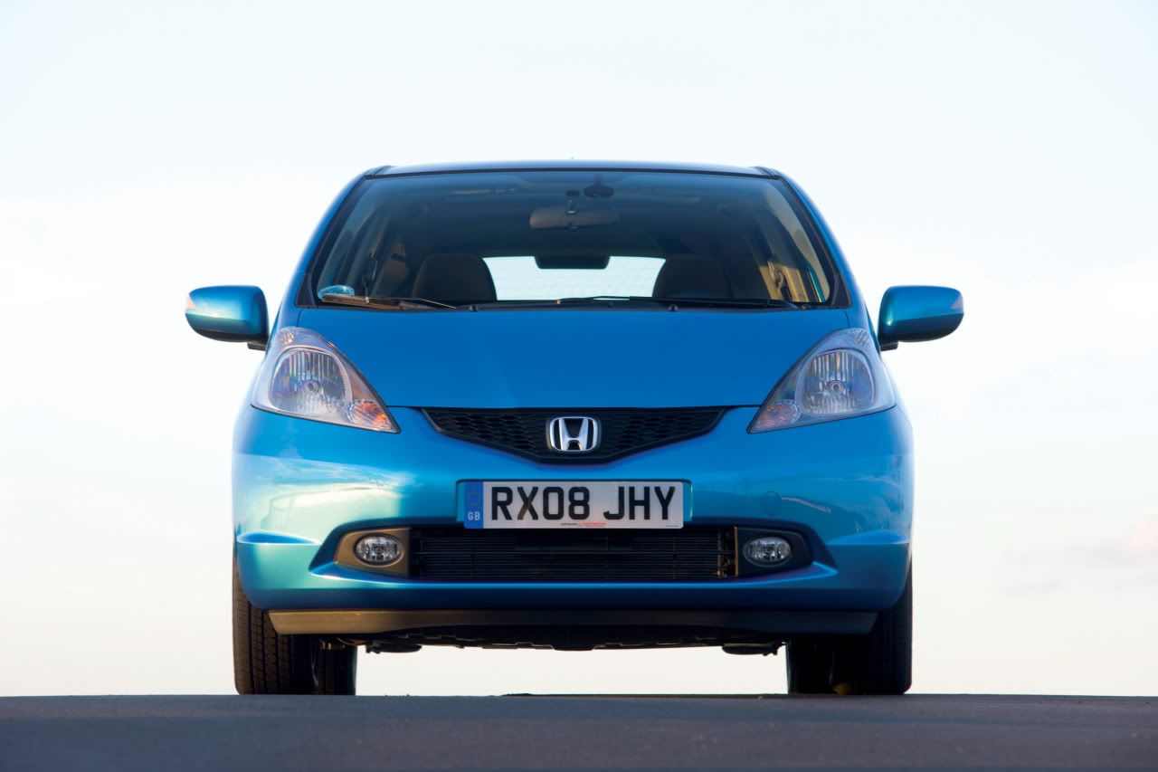 honda-jazz-2008-05.jpg