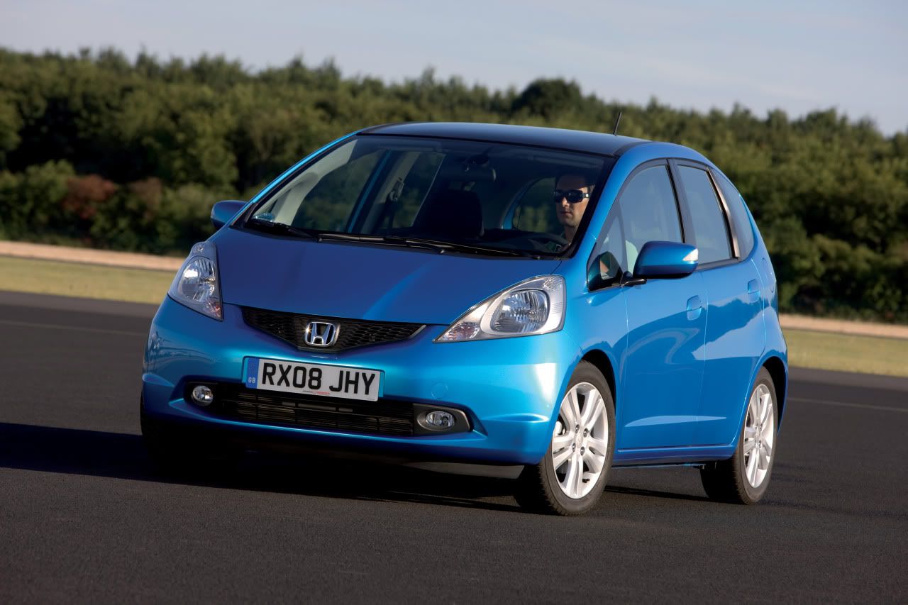 honda-jazz-2008-07.jpg