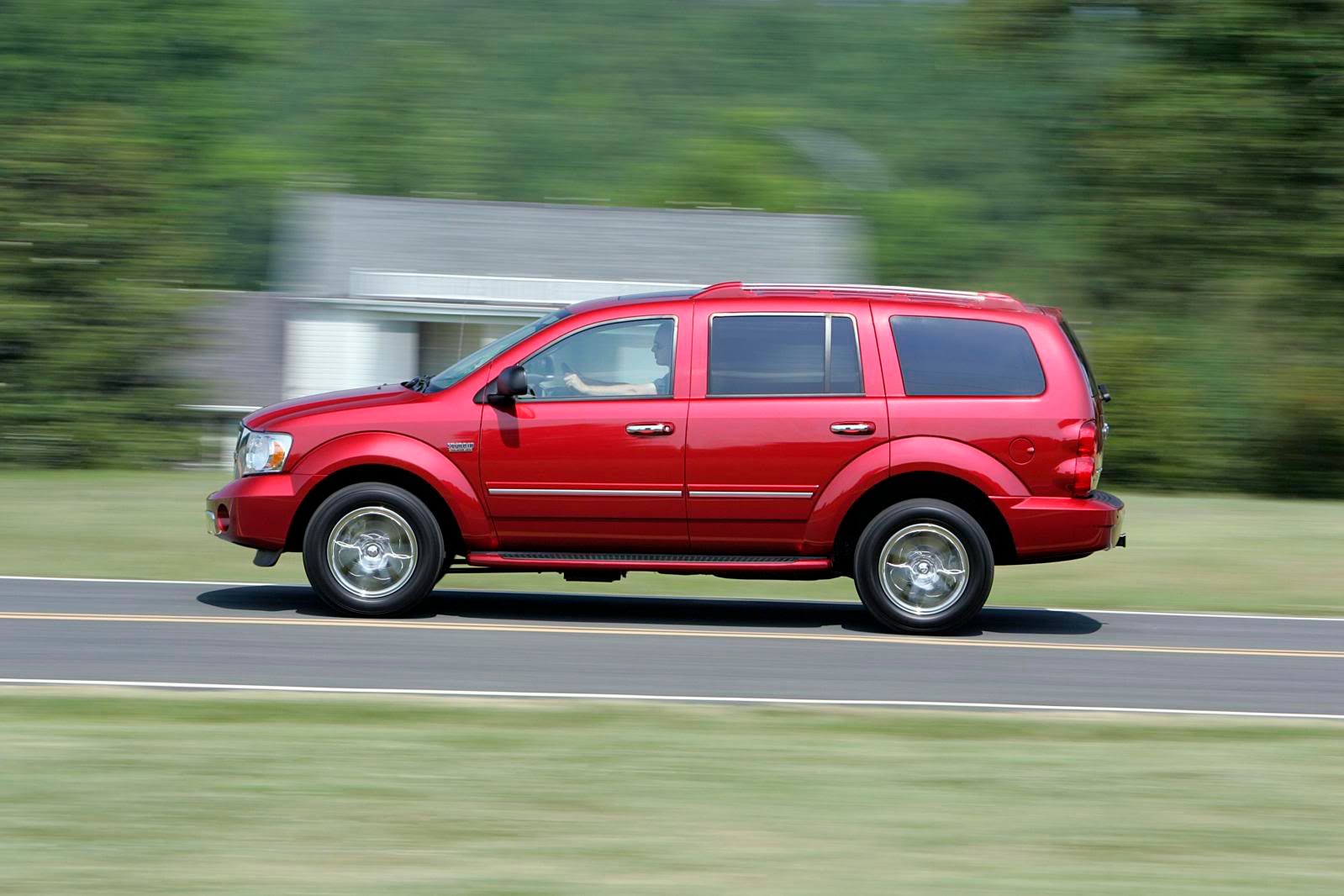 2009-dodge-durango-hybrid_01.jpg