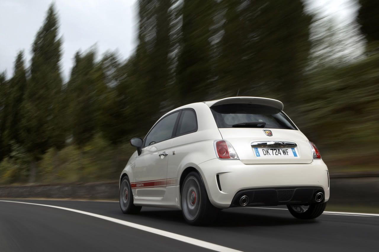 abarth-500-06.jpg