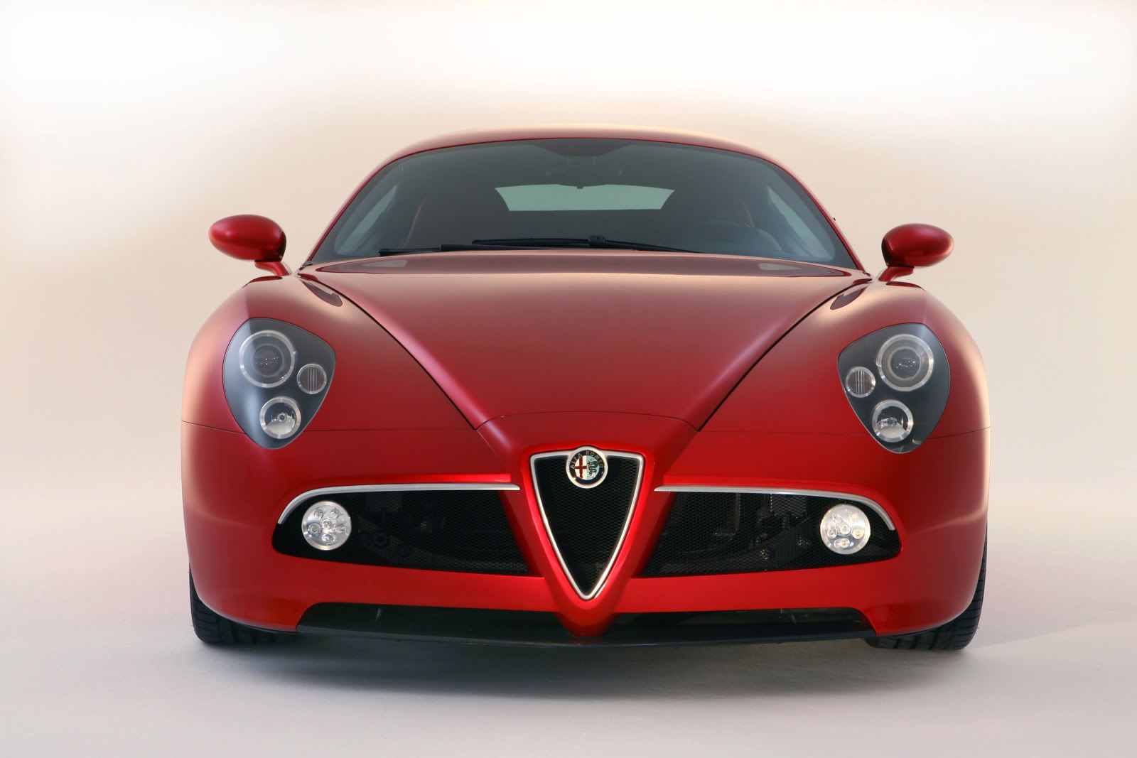 alfa-romeo-8c-competizione_09.jpg