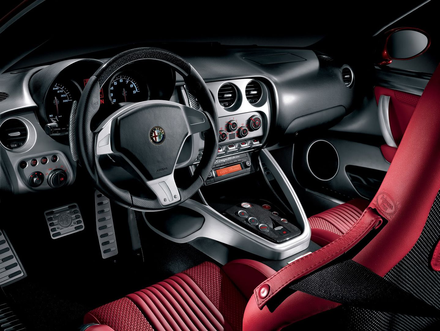alfa-romeo-8c-competizione_15.jpg
