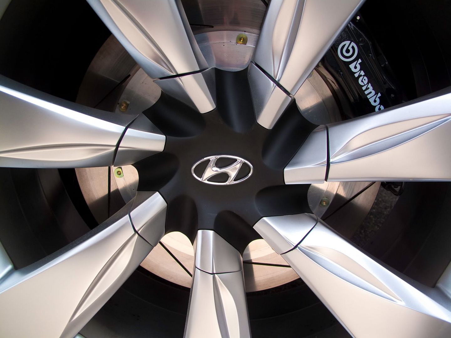 hyundai-nuvis-concept-23.jpg